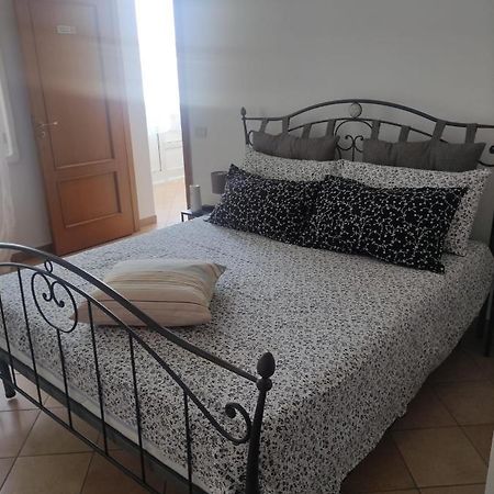 A Casa Justa Holiday House City Center Διαμέρισμα Νάπολη Εξωτερικό φωτογραφία