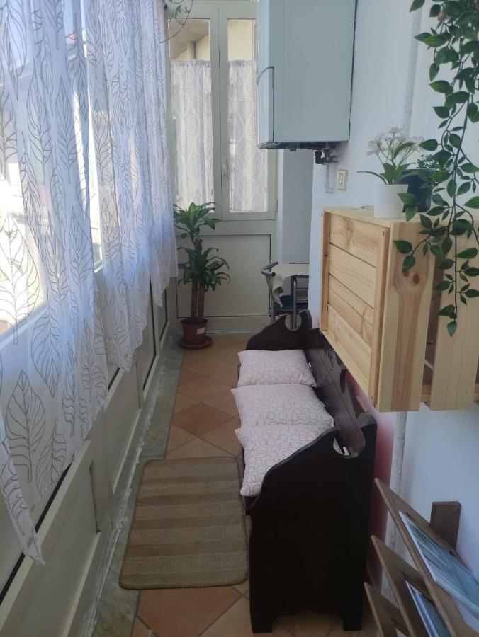 A Casa Justa Holiday House City Center Διαμέρισμα Νάπολη Εξωτερικό φωτογραφία