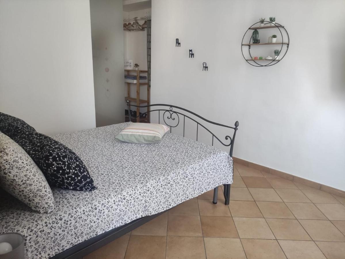A Casa Justa Holiday House City Center Διαμέρισμα Νάπολη Εξωτερικό φωτογραφία