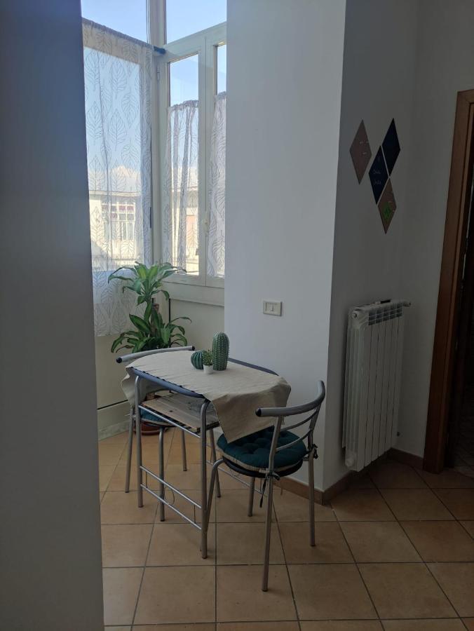 A Casa Justa Holiday House City Center Διαμέρισμα Νάπολη Εξωτερικό φωτογραφία